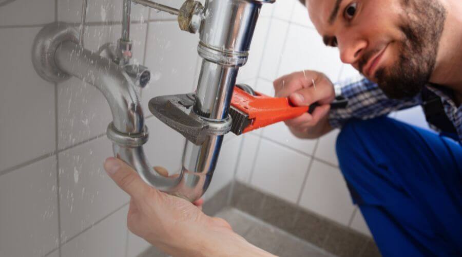 Toilet maintenance in Newcastle, WY